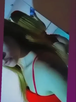 Pendeja culona de Instagram 18
