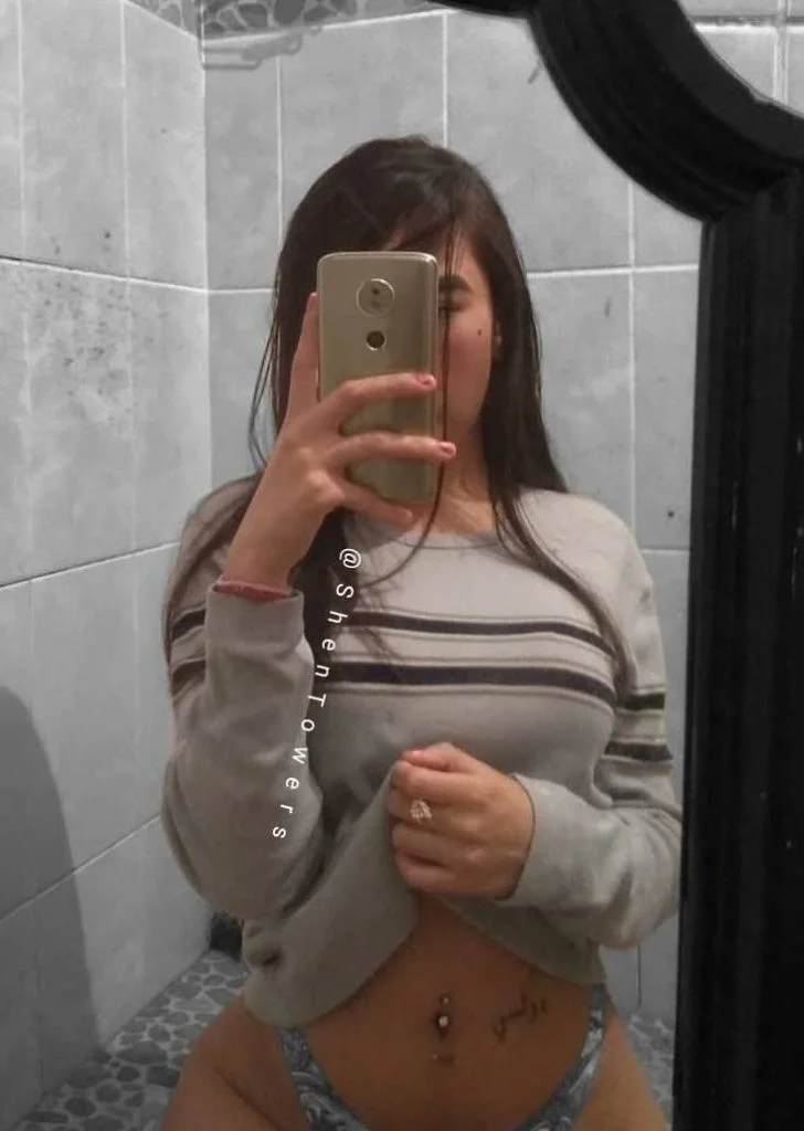 Adolescente trola argentina enseñando todo 1