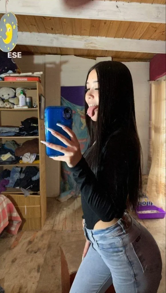 Miluu pendejita argentina filtrada cogiendo 1