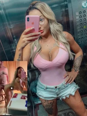 Rubia puta tetona cogiendo con su suggar 18