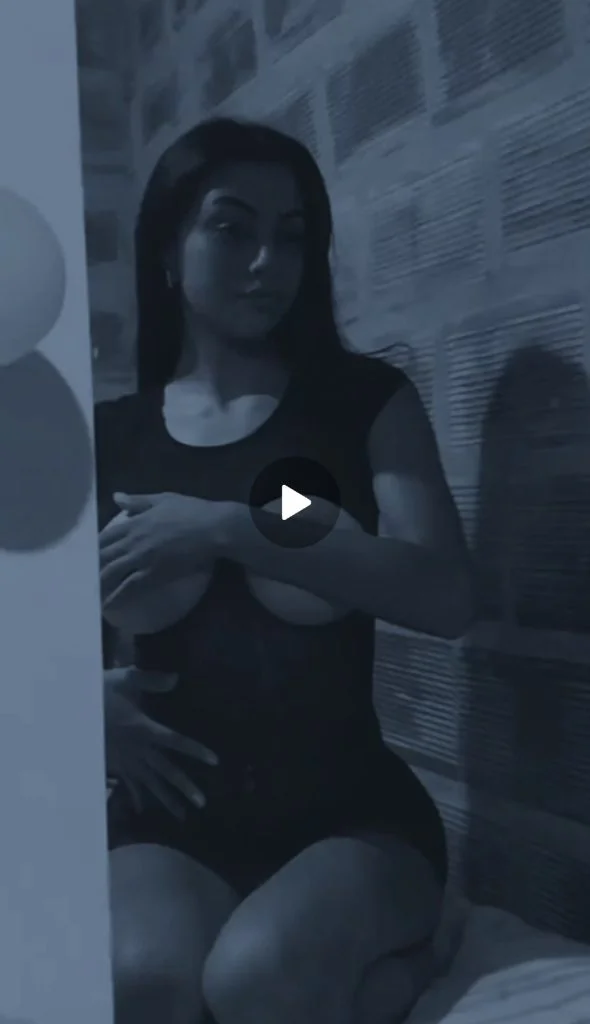 Pendeja universitaria filtrada por putita 1