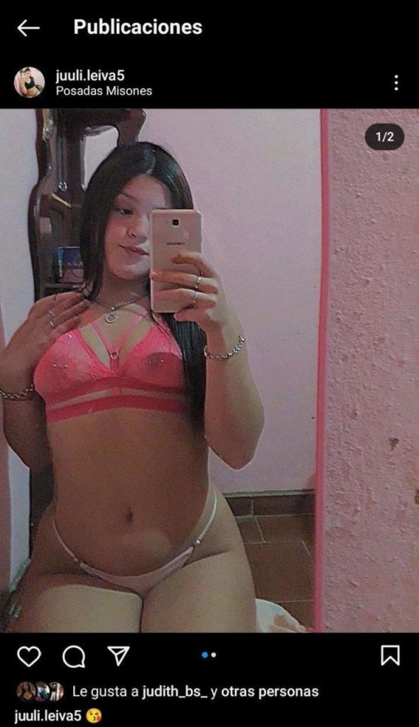 Juli Leiva adolescente putita 1